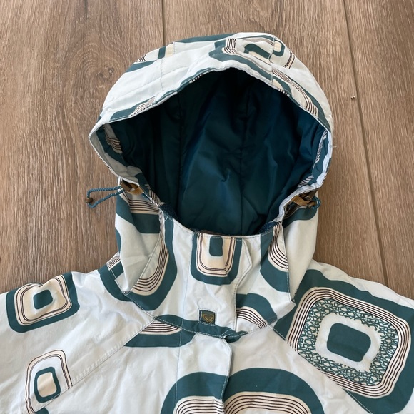 Roxy Snowboard Jacket - Picture 3 of 9